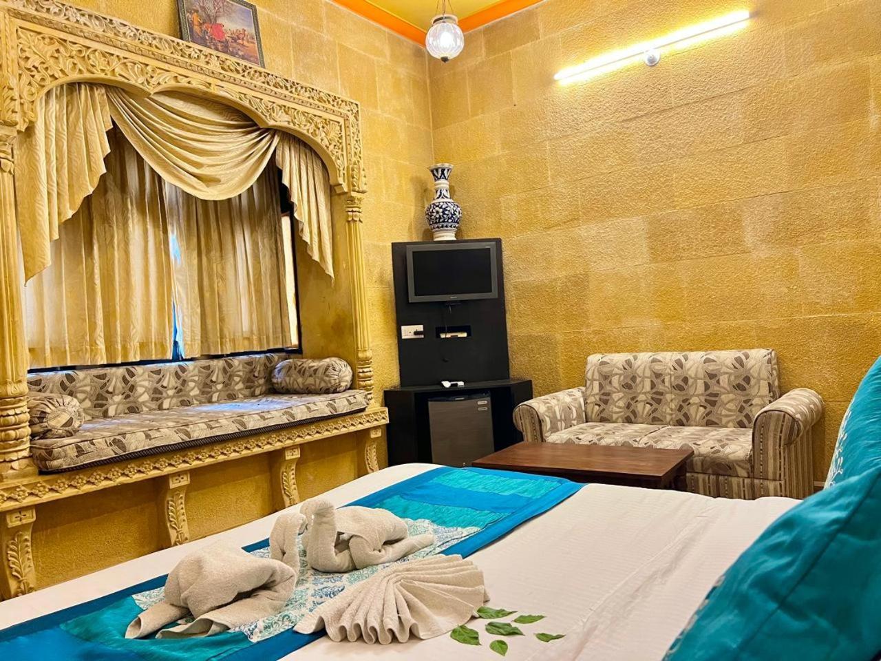 Hotel Tokyo Palace Jaisalmer Exterior photo